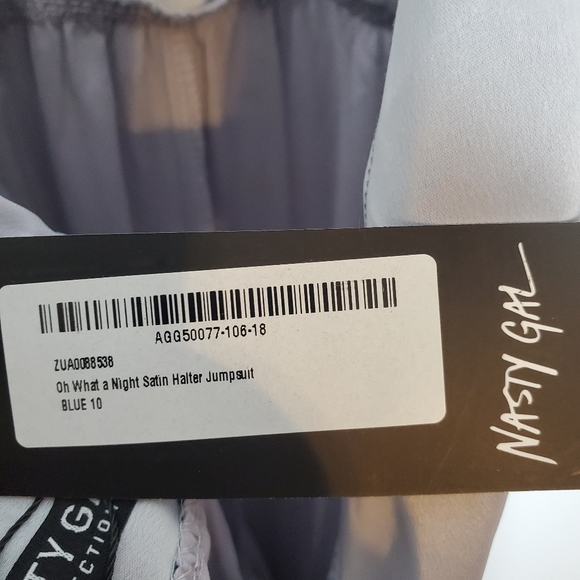 Nwt nasty gal oh what a night satin halter jumpsuit pale blue silver size 6 - Picture 9 of 14